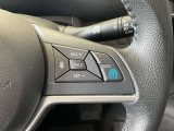プロパイロットは前を走行するクルマを検知しアクセル、ブレーキをコントロールして車間距離を保つ手助けをしてドライバーの運転負担を軽減します。