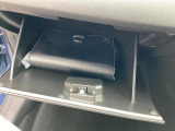 車検証入れも収納できます。