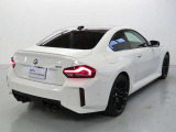 どの角度からもBMWのフォルムが際立ちます。