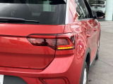 点検整備:ご納車前に&rdquo;Das WeltAuto&rdquo;独自の「点検チェック項目シート」により、部品や機能に関する全71項目もの厳しいチェックを実施します。