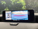 【360&deg;ビューモニター】専用のカメラにより、上から見下ろしたような視点で360度クルマの周囲を確認することができます☆死角部分も確認しやすく、狭い場所での切り返しや駐車もスムーズに行えます。