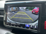 バックカメラももちろんついておりますので車庫入れの安心感がアップしますね!