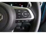 【レーダークルーズコントロール】アクセルペダルを踏まなくても、車間制御モードでは、先行車の車速変化に合わせた追従走行を行い、自動的に加速・減速・停止をします。