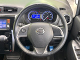 【純正革巻きステアリング】上質な革を使用することで、手にしっかり馴染みとても運転しやすいハンドルです♪