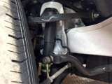 お車を安心してお乗りいただく為には、足回りの定期点検が欠かせません。サービスサポート(有償保証)では無料点検もご提供しており、安心のカーライフをお過ごしいただけるサポート体制が整っています。