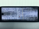 マツダコネクトナビゲーション搭載。インターネット検索のように、キーワードを自由に入力して簡単に検索できるフリーワード検索機能を採用。コマンダーで操作が可能なので、入力や操作も便利ですね!