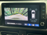 【バックカメラ】駐車時に後方がリアルタイム映像で確認できます。大型商業施設や立体駐車場での駐車時や、夜間のバック時に大活躍!