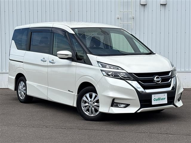 セレナ 2.0 ハイウェイスター Vセレクション 4WD 4WD 修復歴無し