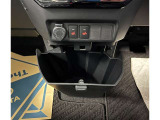 運転席・助手席シートヒーター付き♪お尻や腰回りを温めてくれますよ(^^♪