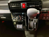 納車前にはプロのメカニックが、各部の点検を行います。ディーラーにしか出来ない品質、そしてサービスできっと満足していただけると思います!