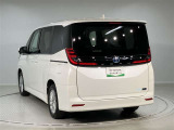 全車走行距離無制限の1年間無料保証付き!全国5000ヶ所の安心ネットワークで、遠方の方も安心!※3年先まで延長可能なロングラン保証&alpha;もご用意してます(有料)。