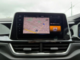 タッチパネルの純正ナビゲーション「ディスカバープロ」。Bluetooth、App-Connectなどの機能を搭載しています。