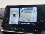 上から丸見えアラウンドビューモニター付きです。