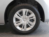 R8年式夏タイヤ165/65R14ダンロップ製です。