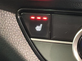 シートヒーターが付いています!寒い日に便利な装備ですね。