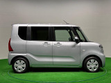 ドアは約90度に開くので荷物も積み込みやすく、乗り降りもしやすい♪ ロングドライブも快適に過ごせる工夫がいっぱいです♪♪