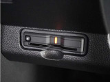 ◆ETC2.0◆進化したドライブ体験。料金収受システムだけだったETCが生まれ変わって、高速道路を賢く使うETC2.0に進化しました。多彩な情報サービスが便利で快適なドライブ体験を提供します。