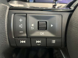 ステアリングスイッチ搭載!ハンドルひとつで手を離さなくても運転中視線をそらさなくても操作が出来て便利です♪