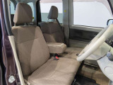見通しのよいすっきりとした視界で、誰でも運転しやすいです。運転のしやすさは疲れにくさにも繋がりますよ♪