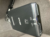 ETC車載機は助手席側のグローブボックス内部に取り付けられております。盗難防止に役立ちますし、邪魔になる事にもなりません!