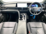クラウンクロスオーバー 2.5 G アドバンスト レザー パッケージ E-Four 4WD 