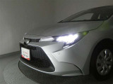 LEDヘッドライトです。デザイン性がよくとても明るいので、夜間の走行や悪天候でも安心です。しかも長寿命!