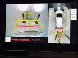 複数のカメラを駆使して車を上から見下ろした視点を合成!高精度で駐車をサポートするパノラミックビューモニター!