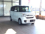 【スタッフ紹介】JAAI中古自動車査定士証を持ったスタッフが大切な愛車をしっかり査定、ご納得いただけるように査定を行わさせていただきます。もちろん無料でございます。