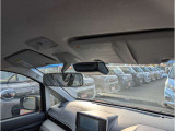万が一の事故等が起きたときには、自社所有の積載車でお客様の大切なお車を 現地まで積載にお伺いいたします。また、代車を無料でご準備いたします!