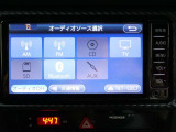 AVソースはAMFM CD TV SD ブルートゥース AUXとなります。