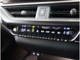 認定車両は新車オーナー様同様点検や、ラウンジのご利用も可能で御座います。