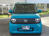 お客様に安全で快適なカーライフをお送りいただくために、中古車にも高いレベルの品質基準を設け、その基準に従って、全ての中古車について納車前整備を実施しています。
