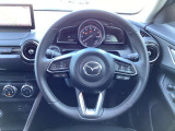 毎日でも運転したくなる造形美!細部まで作りこまれてます。是非一度座ってみてください☆
