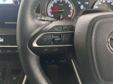 手元でオーディオの音量調整やソース切り替えができるスイッチです!運転中でも視線や姿勢を変えることなく、簡単に操作できるのでとても便利ですね♪