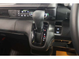 【トランスミッション】CVT(無段変速車)【駆動方式】FF