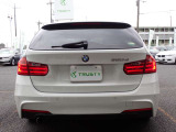 第二展示場にも多数のBMWをラインナップ!ご来店の際はBMW本店(厚木市下荻野140-1)に一度ご来店ください!☆関東運輸局認証工場 自動車分解整備事業2-6030☆プッシュプル式板金塗装ブース完備☆