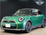 MINI 3ドア が入庫しました。ボディーカラーはブリティッシュレーシンググリーンのお車です。