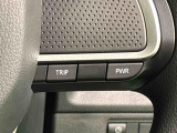 パワーモードと燃費重視のエコモードが選択できるDassist切り替えスイッチに加え、高速道路を快適に走行できる全車速追従機能付アダプティブクル-ズコントロ-ルスイッチが付いています(^^♪