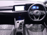 また、系列店のVolkswagen久留米店、Volkswagen福岡マリーナ店のお車も取り寄せ可能です。