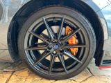 【215/40R18】純正18インチアルミホイール★右前タイヤ★
