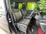 運転席シート廻りは使用感も少なく、良好な状態となっています。丁寧に使われていたことがよくわかりますね。