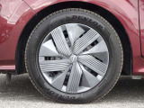 【タイヤ】【純正16インチホイール】《185/60R16》ホイールキャップ付き