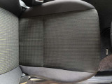 運転席シートヨレはあるものの破れもなく綺麗ですね!!