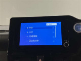 いまや必須装備「ナビゲーション」搭載!知らない場所にスイスイッとドライブ。もう、これなしではハンドルを握れませんね!でも運転中の操作は危険ですのでご注意ですね☆