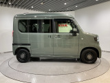 弊社は車両販売価格に、整備代金が含まれております。納車時までにホンダの整備士がしっかりと点検整備をさせていただいておりますので、安心してお買い求めいただけます。