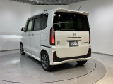 ご納車までの期間ですが、県内のお客様は2、3週間、県外のお客様は3、4週間ほどでご納車が可能となります。但し、お支払いや書類の状況によっては多少の前後もありますので、その際には何卒ご了承下さい。