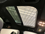 ブレーキ性能、乗り心地、デザイン全てにおいてご満足いただける足回りをメルセデスは具現化しております。