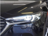 【LEDヘッドライト】省電力で長寿命の明るく運転しやすいLEDヘッドランプです。明るく照らすので暗い夜道からお客様を守ってくれます。お近くの広島マツダまでお越しください。