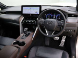 見通しのよいすっきりとした視界で、誰でも運転しやすいです。運転のしやすさは疲れにくさにも繋がりますよ♪