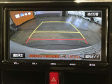 バックガイドモニターで、後方を確認しながら安心して駐車することができます。運転初心者も熟練者も必須の機能ですよ!